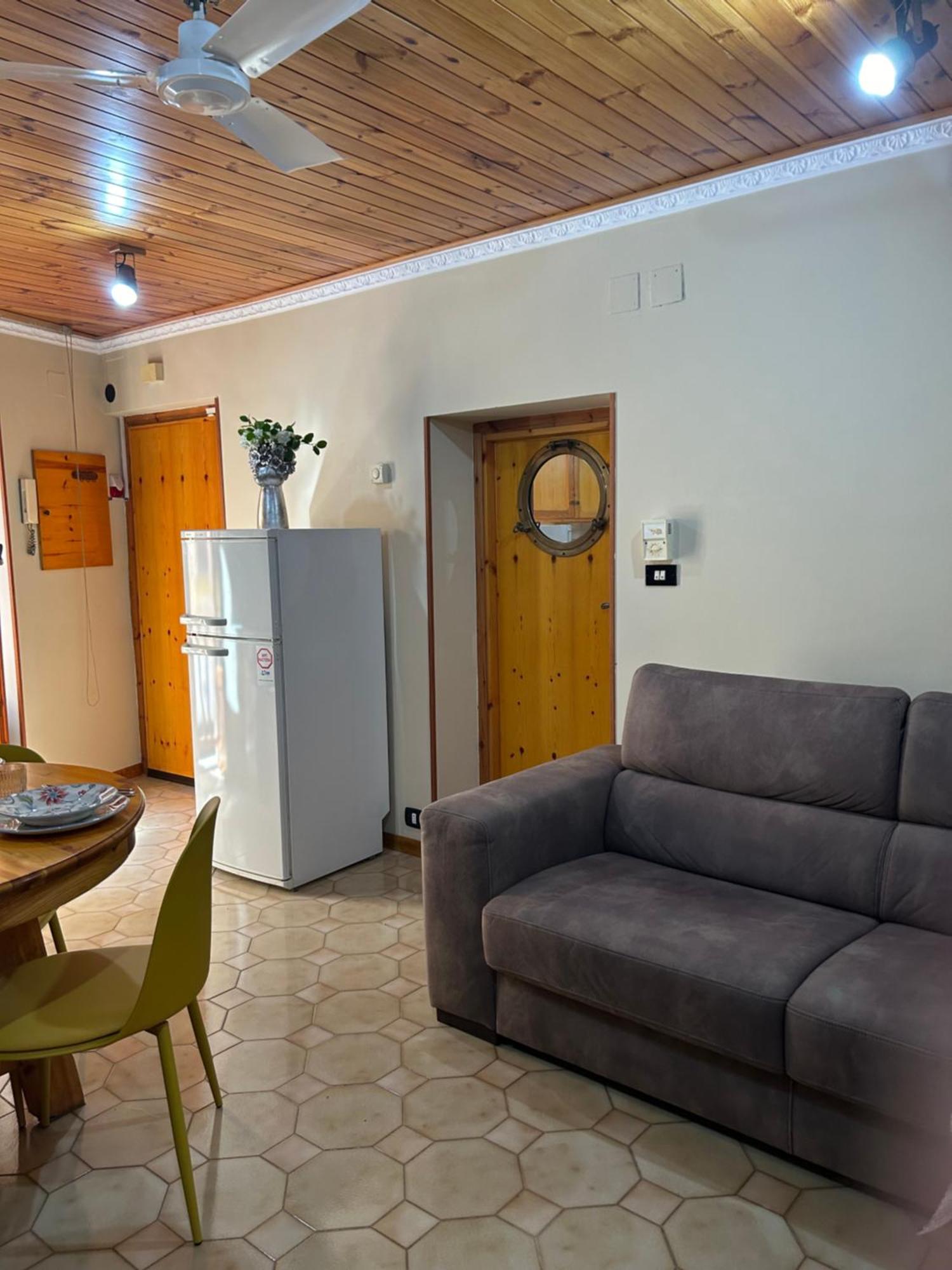 Casa Vacanze Romana 19 Giubileo 2025 เน็ตตูโน ภายนอก รูปภาพ